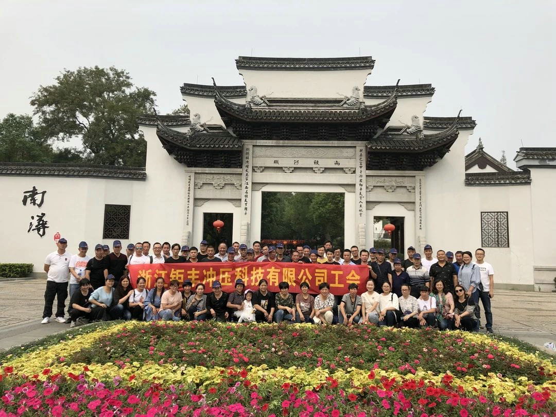 الخريف أفضل من الربيع --- سجل الأنشطة النقابية لعام 2019