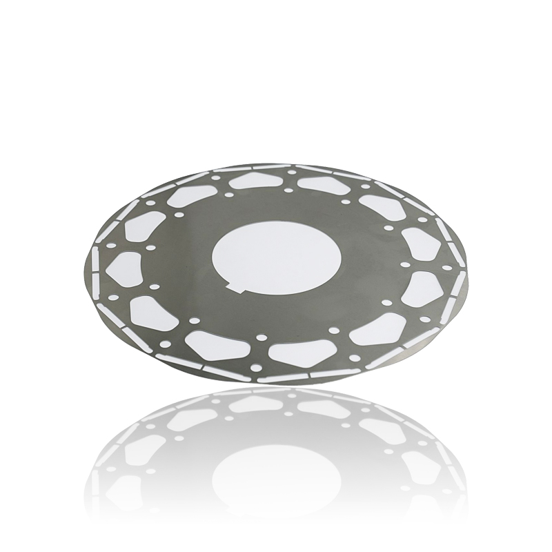 كيف يؤثر سمك التصفيح للجزء الثابت من محرك مولد طاقة الرياح على الخسائر الأساسية والأداء العام؟